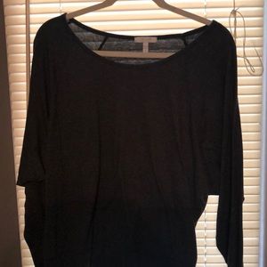 Delia’s grey shirt